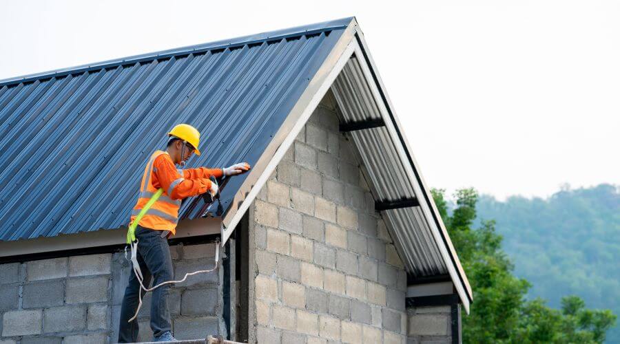 Professional residential roofers in Dundas, MN